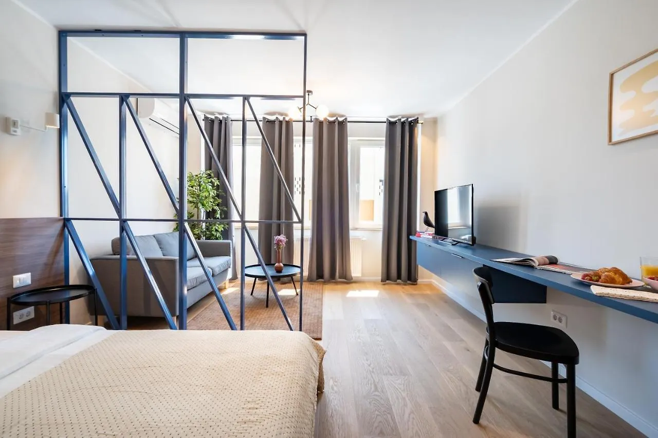 Elegant Studio In The Heart Of The Town ブカレスト